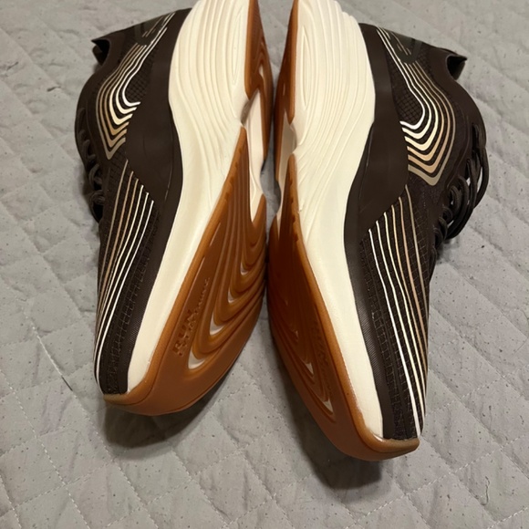 APL Streamline -M - Picture 4 of 4